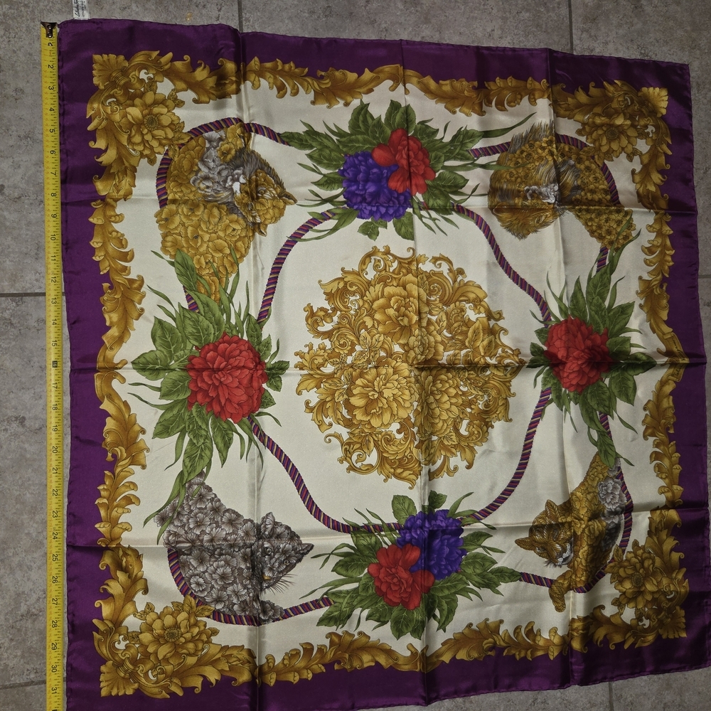 Salvatore ferragamo 100% silk made in italy Scarf NWOT BOX INCUDED